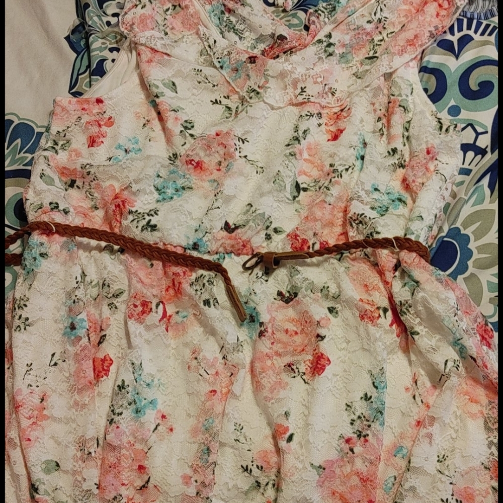 Floral lace dress